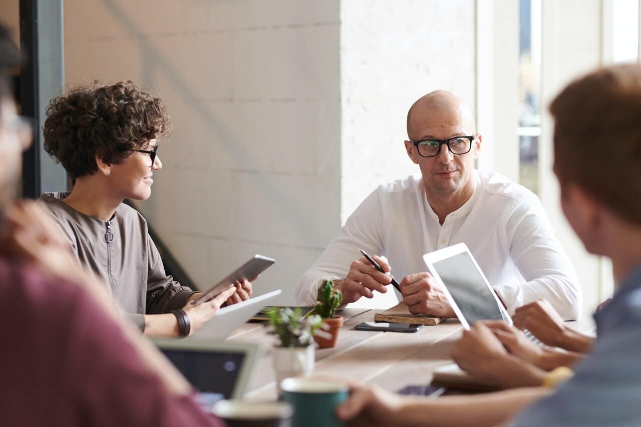 Meeting with employees